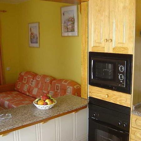 Apartamentos Castillo Beach 칼레타데푸스테 외부 사진